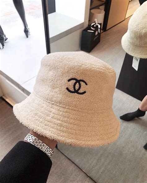 chanel bucket hat dupe.